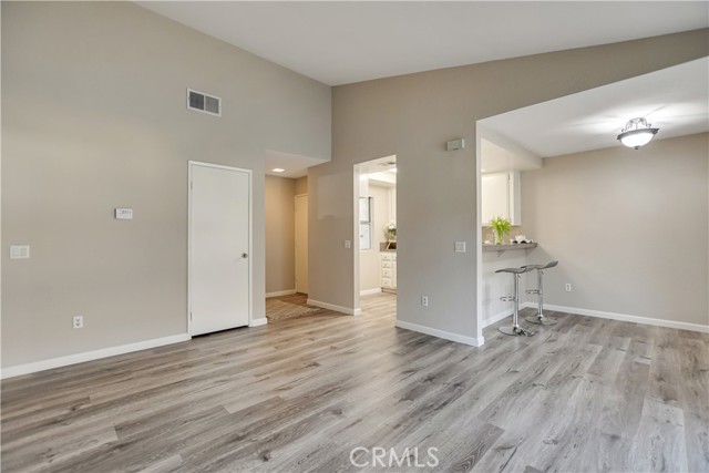 Detail Gallery Image 9 of 36 For 1031 S Palmetto Ave #A2,  Ontario,  CA 91762 - 2 Beds | 2 Baths