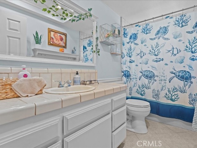 Detail Gallery Image 17 of 20 For 12848 Autumn Leaves, Victorville,  CA 92395 - 5 Beds | 3/1 Baths