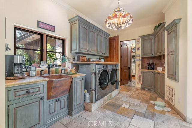 Detail Gallery Image 19 of 42 For 3439 Dorothy Rd, Topanga,  CA 90290 - 4 Beds | 4 Baths