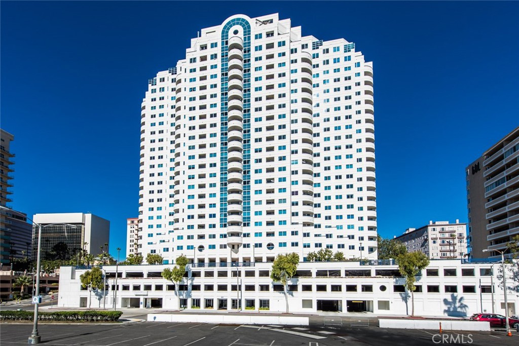 525 E Seaside Way #1504