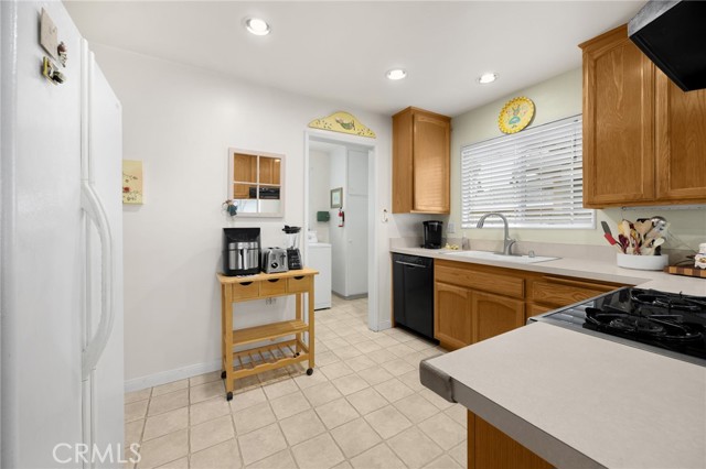 Detail Gallery Image 21 of 31 For 12526 Chadwell, Lakewood,  CA 90715 - 3 Beds | 2 Baths