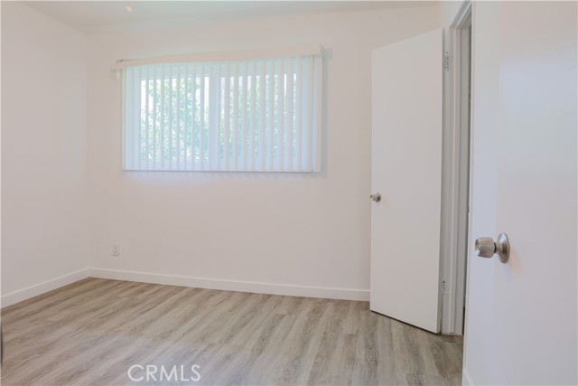 Detail Gallery Image 23 of 33 For 2709 S Baker St, Santa Ana,  CA 92707 - 2 Beds | 1/1 Baths