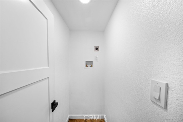 180 Glen Avon Dr, Cedar Glen, CA 92407