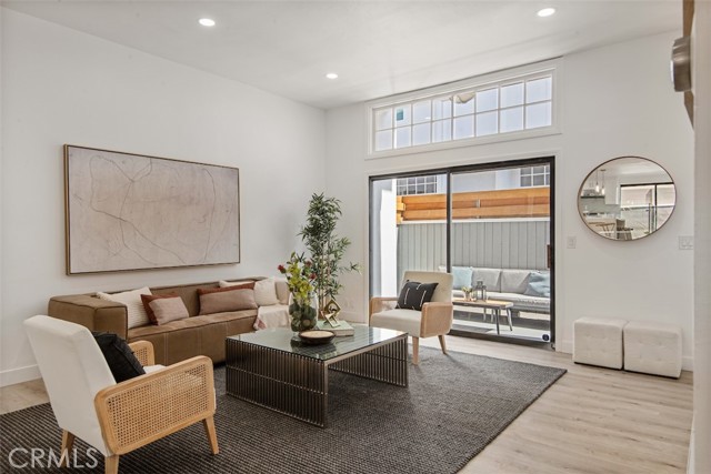 Detail Gallery Image 3 of 34 For 1138 20th St #5,  Santa Monica,  CA 90403 - 3 Beds | 4 Baths