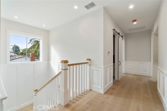 617 36th Street, Manhattan Beach, California 90266, 6 Bedrooms Bedrooms, ,6 BathroomsBathrooms,Residential,Sold,36th,SB22005152