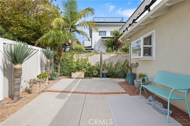 Detail Gallery Image 29 of 33 For 208 W Avenida De Los Lobos Marinos, San Clemente,  CA 92672 - 2 Beds | 2 Baths