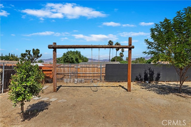 Detail Gallery Image 11 of 38 For 43786 Nathan Dr, Hemet,  CA 92544 - 3 Beds | 2 Baths