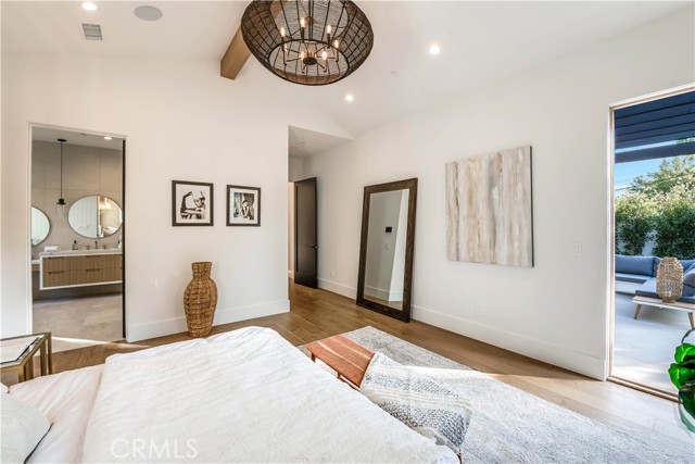 Detail Gallery Image 49 of 55 For 5323 Allott Ave, Sherman Oaks,  CA 91401 - 4 Beds | 4/1 Baths