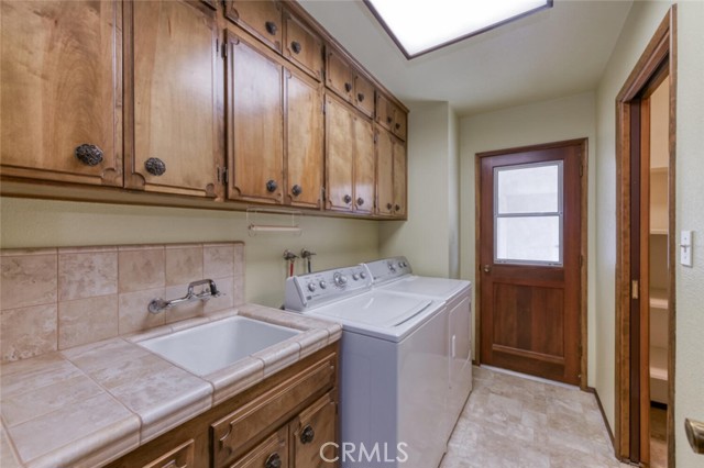 Detail Gallery Image 14 of 33 For 7664 N Gearhart Ave, Fresno,  CA 93720 - 3 Beds | 2 Baths