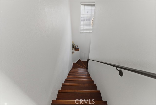 Detail Gallery Image 23 of 31 For 9200 Palm St #6,  Bellflower,  CA 90706 - 2 Beds | 2 Baths