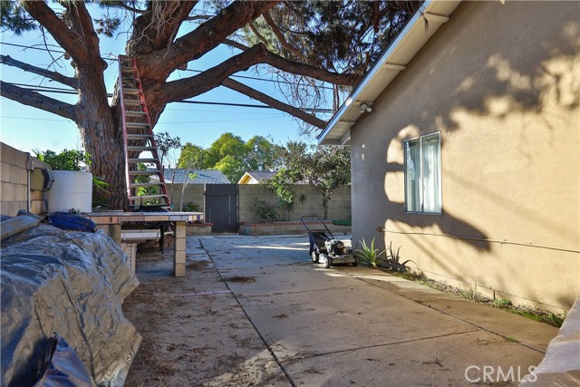 Detail Gallery Image 15 of 23 For 1820 Marine St, Santa Ana,  CA 92704 - 3 Beds | 1/1 Baths