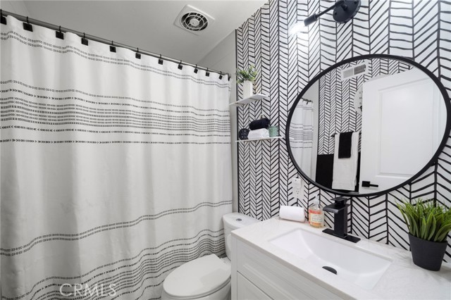 5228 E Minuet Lane, Anaheim CA: https://media.crmls.org/medias/43f61c7c-7322-41e4-ae06-64b1073a0afc.jpg