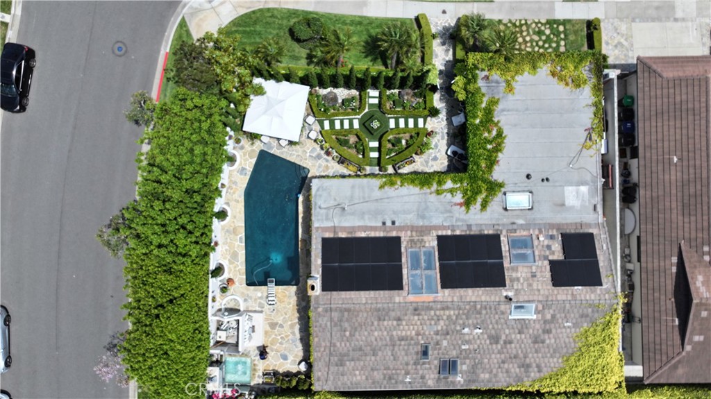 MLS #OC25182899 img 40