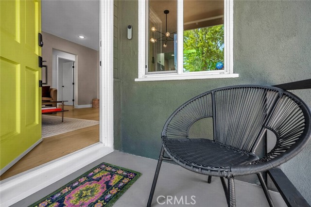 Detail Gallery Image 4 of 44 For 7451 Midfield Ave, Los Angeles,  CA 90045 - 3 Beds | 2 Baths