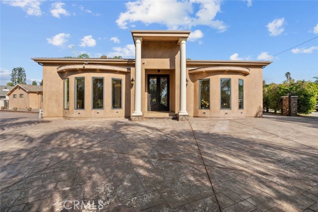8817 Louise Avenue, Sherwood Forest CA: https://media.crmls.org/medias/43f835f6-ec0c-4052-ac09-326d86d2a6f4.jpg
