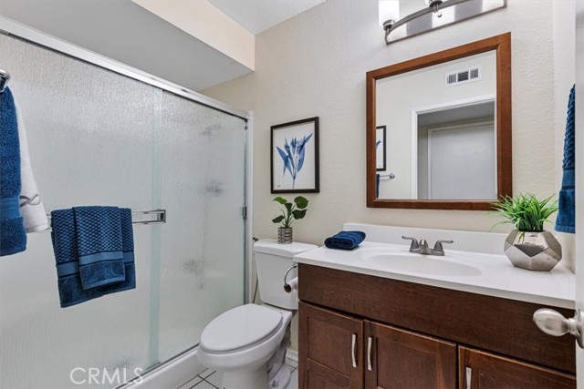 Detail Gallery Image 14 of 27 For 85 Oval Rd #3,  Irvine,  CA 92604 - 2 Beds | 2 Baths