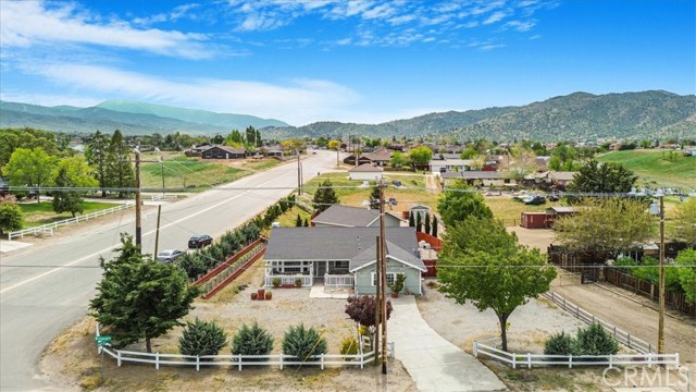 Detail Gallery Image 37 of 48 For 22301 Westwood Bld, Tehachapi,  CA 93561 - 3 Beds | 2 Baths