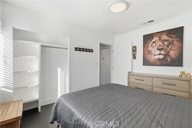 2005 phelan Lane, Redondo Beach CA: https://media.crmls.org/medias/43f92159-1041-4497-b66f-7f97af73c868.jpg