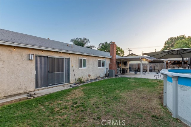1911 E Boca Raton Court, Ontario CA: https://media.crmls.org/medias/43f9b7e6-85be-48c9-a0a2-ba6a78376edc.jpg