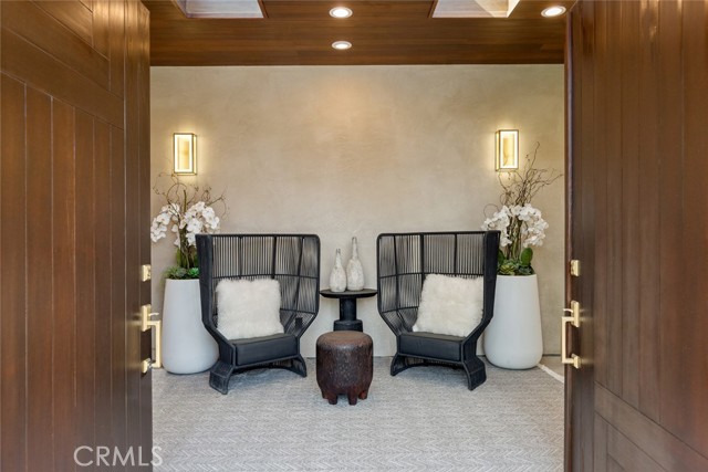 Detail Gallery Image 11 of 74 For 1019 W Foothill Bld, Arcadia,  CA 91006 - 7 Beds | 8/2 Baths