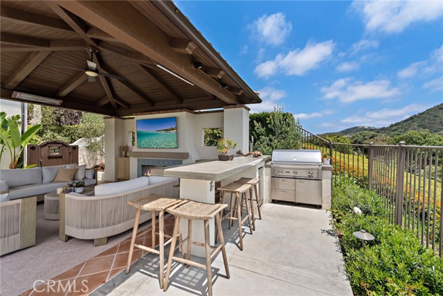 Detail Gallery Image 29 of 67 For 41 Calle Careyes, San Clemente,  CA 92673 - 4 Beds | 4 Baths