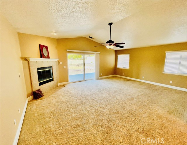 19640 Yanan Road, Apple Valley, California 92307, 4 Bedrooms Bedrooms, ,2 BathroomsBathrooms,Residential,For Sale,19640 Yanan Road,CRHD24211099