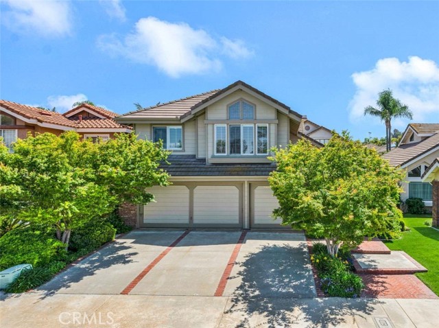 Detail Gallery Image 1 of 46 For 8102 E Sprucewood Ave, Orange,  CA 92869 - 4 Beds | 3 Baths