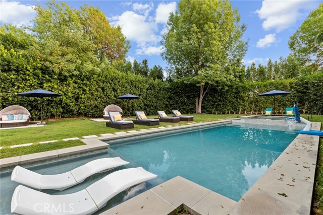 Detail Gallery Image 10 of 35 For 22900 Hatteras Ave, Woodland Hills,  CA 91367 - 3 Beds | 2/1 Baths