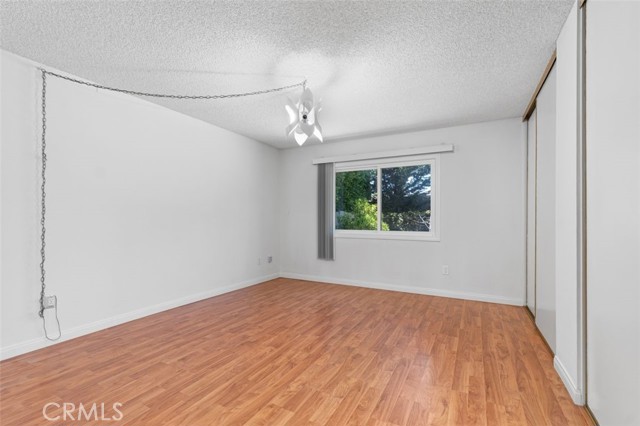 5391 Glenstone Drive, Huntington Beach CA: https://media.crmls.org/medias/43fc6fa0-7df5-4e20-b698-87f0847325db.jpg