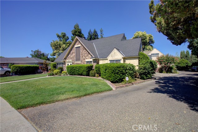 2341 Village Circle Drive, Atwater CA: https://media.crmls.org/medias/43fc7fec-5360-4a1b-b3b5-80d794a1ebd7.jpg