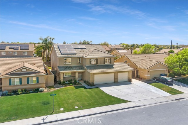 Detail Gallery Image 2 of 48 For 12303 Midtowne Dr, Bakersfield,  CA 93312 - 5 Beds | 2/1 Baths