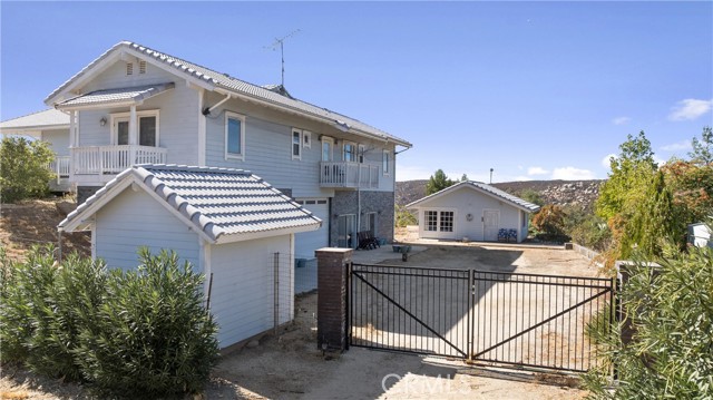 Detail Gallery Image 7 of 62 For 39195 Leathers Ln, Aguanga,  CA 92536 - 5 Beds | 3/2 Baths