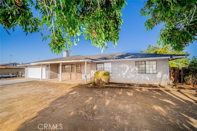12770 5th Avenue, Victorville CA: https://media.crmls.org/medias/43fdd5e6-49d0-4587-a72b-117d81712ce2.jpg
