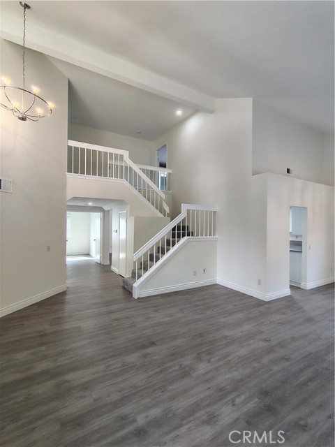 Detail Gallery Image 7 of 31 For 946 Winston Cir, Corona,  CA 92881 - 4 Beds | 3 Baths