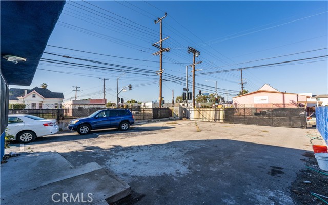 9600 S Hoover St, Los Angeles, CA 90044