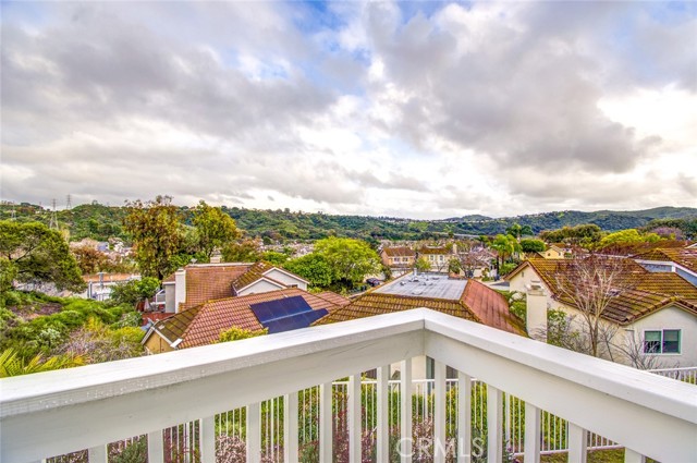 Detail Gallery Image 50 of 69 For 51 La Costa Ct, Laguna Beach,  CA 92651 - 3 Beds | 2/1 Baths