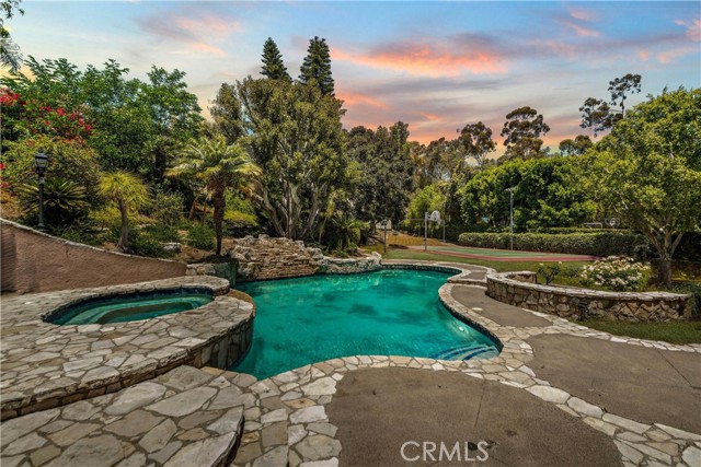 26021 Flintlock Ln, Laguna Hills CA: https://media.crmls.org/medias/44043e52-e587-4be3-80ca-de5a3c164c2a.jpg