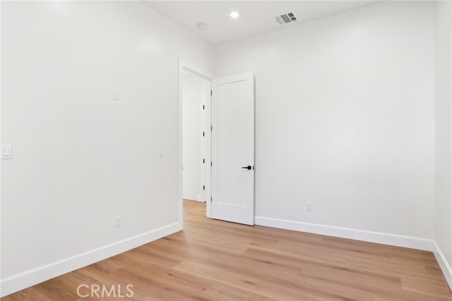 Detail Gallery Image 47 of 51 For 14931 Vose St, Van Nuys,  CA 91405 - 7 Beds | 6/1 Baths