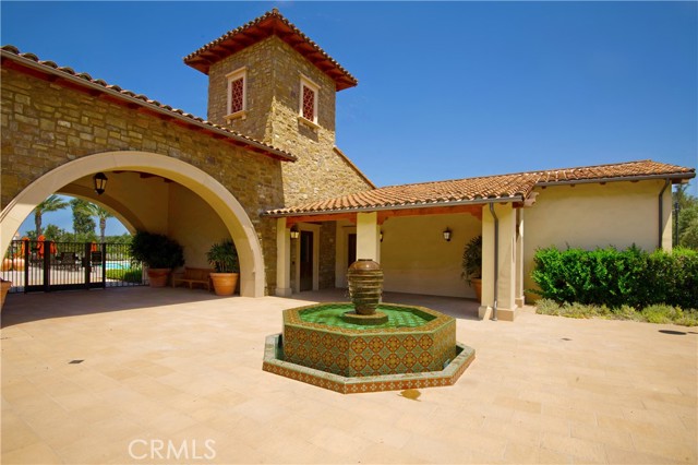 Detail Gallery Image 44 of 46 For 64 English Saddle, Irvine,  CA 92602 - 4 Beds | 4/1 Baths