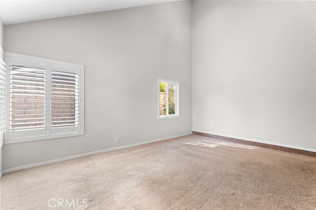 25496 Coral Wood Street, Lake Forest CA: https://media.crmls.org/medias/44053b9f-a476-4b4c-87da-532a535c77aa.jpg