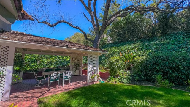 Detail Gallery Image 7 of 41 For 27328 Country Glen Rd, Agoura Hills,  CA 91301 - 4 Beds | 3 Baths