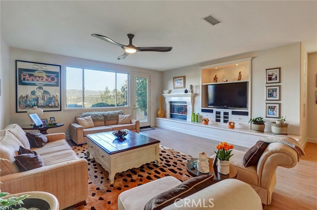 Detail Gallery Image 13 of 47 For 14079 Stagecoach, Moorpark,  CA 93021 - 3 Beds | 4 Baths