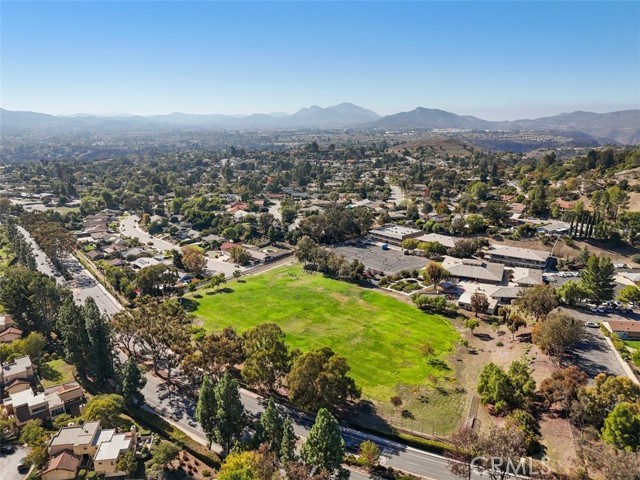 Detail Gallery Image 31 of 32 For 615 Camino Verde, Thousand Oaks,  CA 91360 - 4 Beds | 2 Baths
