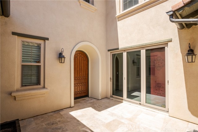 Image 4 of 75 For 2498 Santa Paula Drive