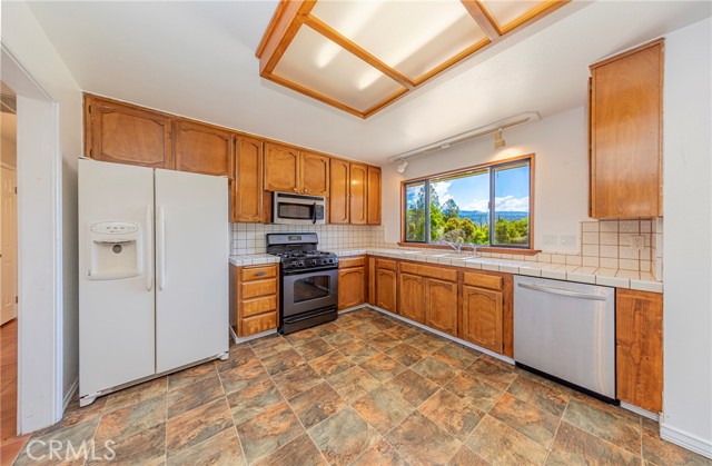 Detail Gallery Image 14 of 43 For 42241 High Point Ct, Ahwahnee,  CA 93601 - 3 Beds | 2 Baths
