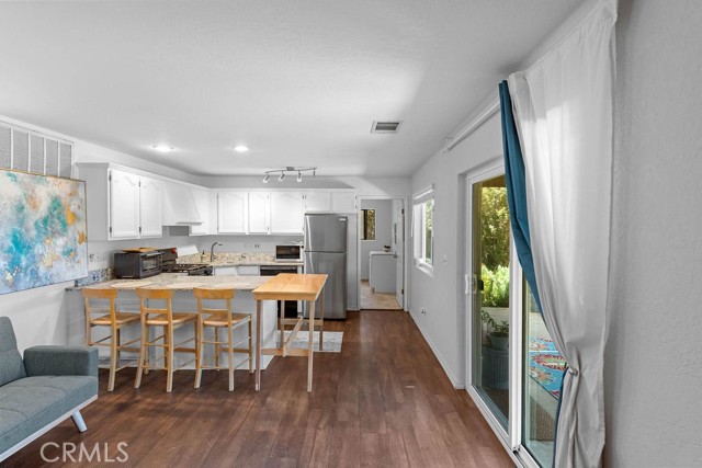 Detail Gallery Image 17 of 23 For 967 Capistrano Ct, San Luis Obispo,  CA 93405 - 5 Beds | 4 Baths