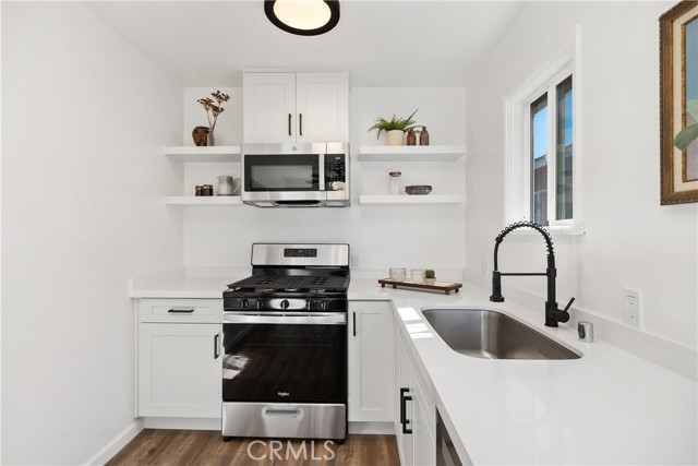 5536 Linden Avenue, Long Beach CA: https://media.crmls.org/medias/44091d6b-fa3f-45e6-a93e-a6740a829c1b.jpg