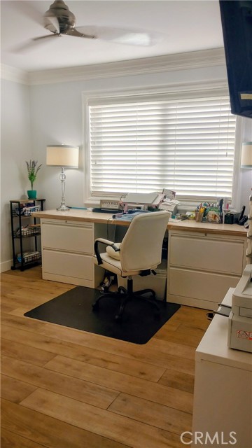 Detail Gallery Image 16 of 37 For 16276 Pacific Cir, Huntington Beach,  CA 92649 - 3 Beds | 5/1 Baths