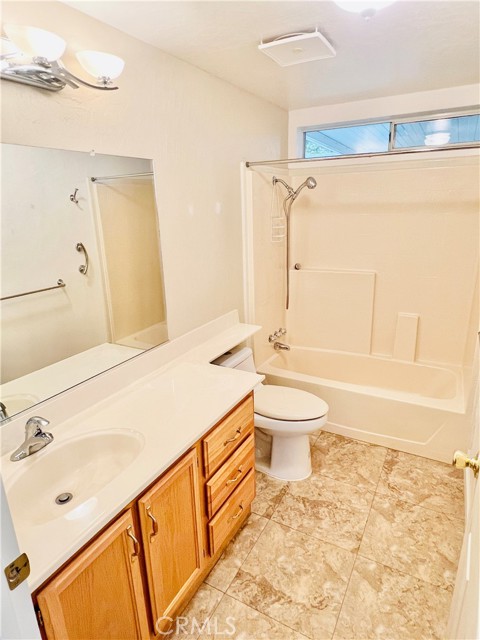 Detail Gallery Image 23 of 27 For 2050 Springfield #213,  Chico,  CA 95928 - 2 Beds | 2 Baths