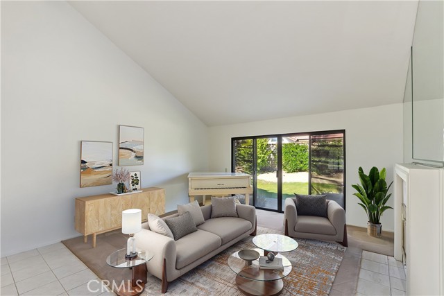 45355 Mesa, Indian Wells CA: https://media.crmls.org/medias/4409a4a8-01cb-4c4f-bb3f-e10c7ba3294c.jpg